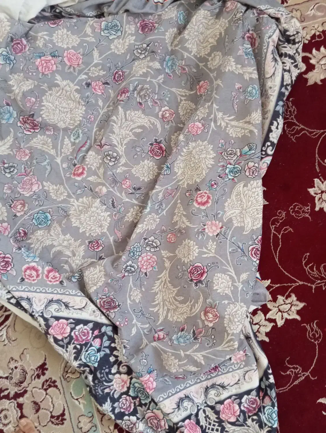 روفرشی|روفرشی|بیرجند, |دیوار