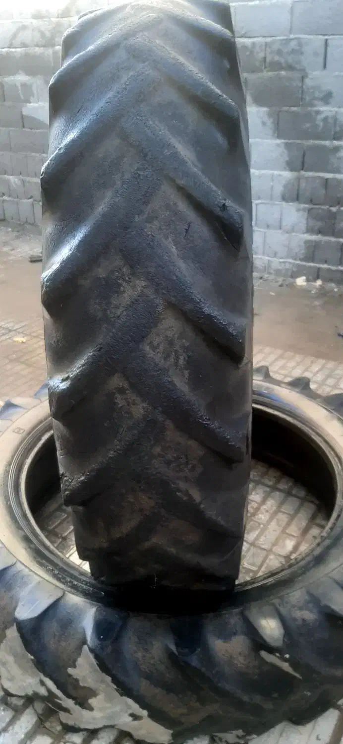 فروش تایر بارز|قطعات یدکی و لوازم جانبی|بهمن صغاد, |دیوار