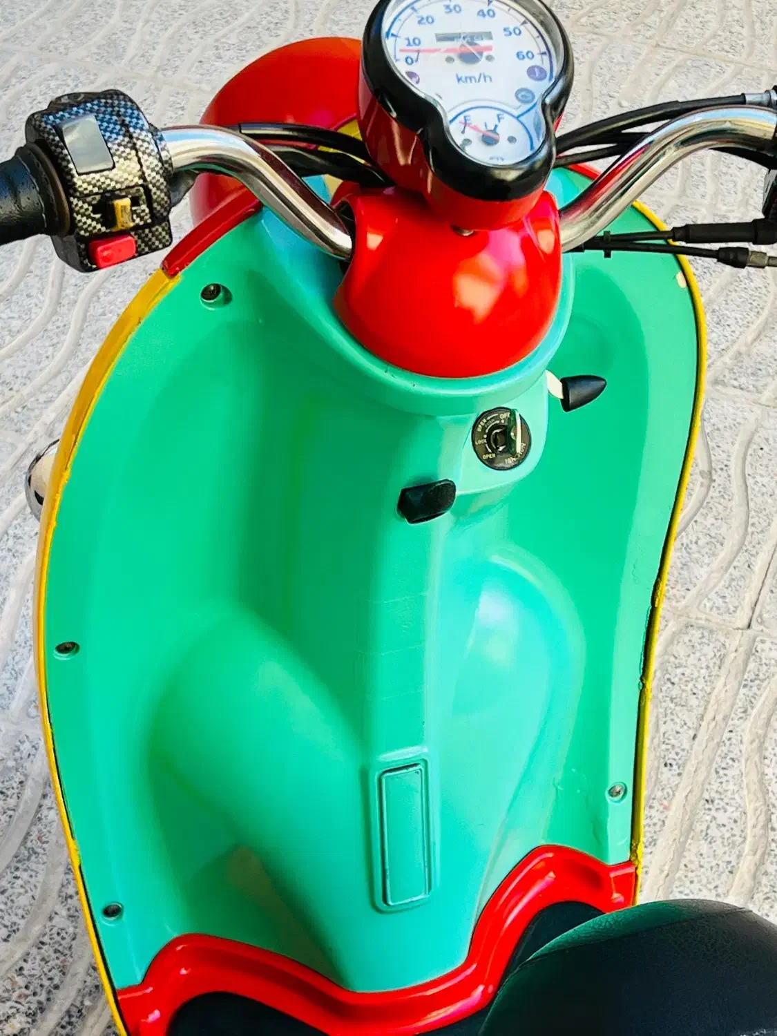 موتور یاماها وینو انژکتور اصلی|موتورسیکلت|آباده, |دیوار