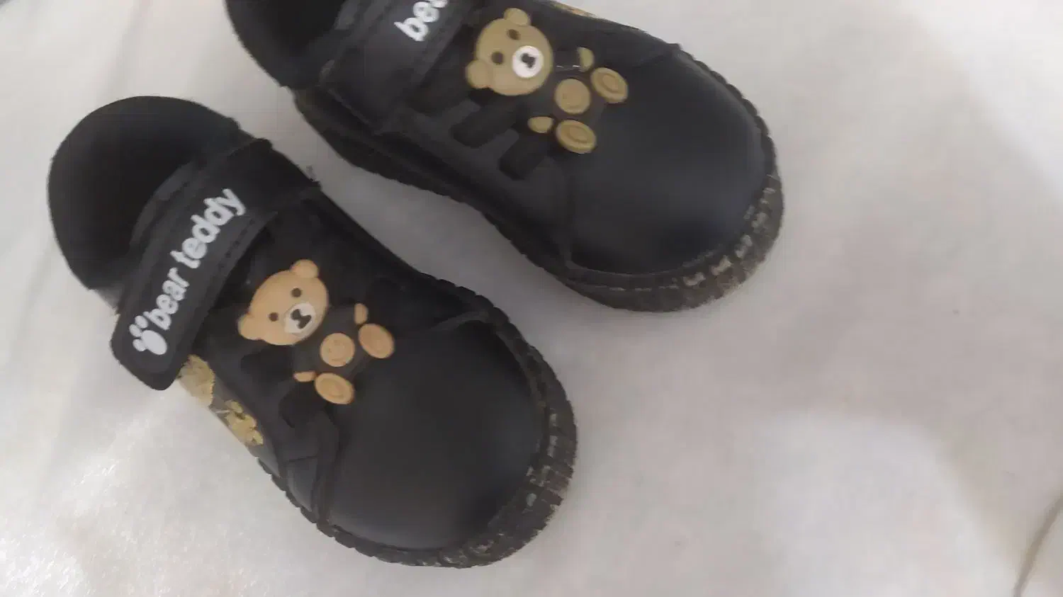 گفش بچگانه|کفش و لباس بچه|قائن, |دیوار