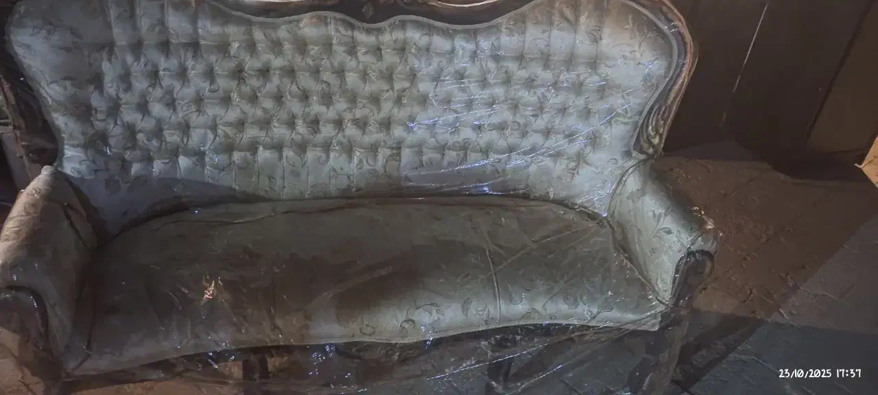 مبل سلطنتی سالم|مبلمان خانگی و میز عسلی|تربتحیدریه, حسنی بالا|دیوار