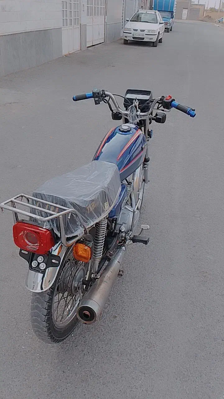 موتور سیکلت ۱۲۵ هندا مدل ۸۹ ضمانتی|موتورسیکلت|فریمان, |دیوار