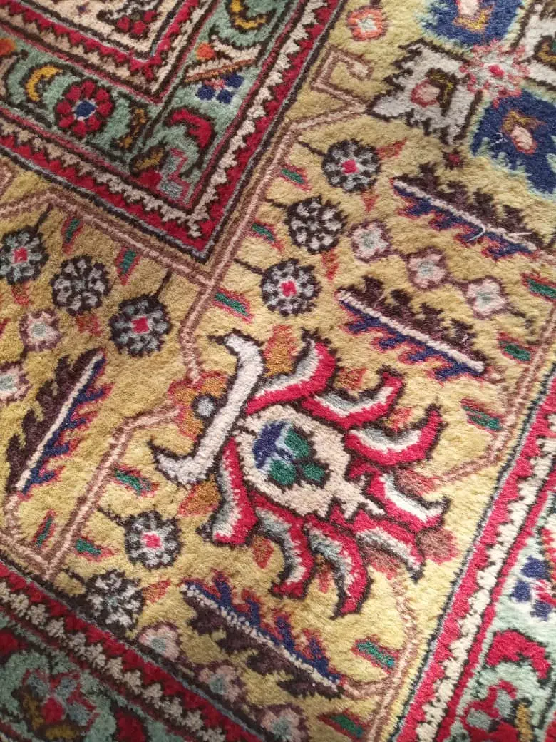 فرش دستباف قدیمی مدل قبا|فرش|ارومیه, |دیوار