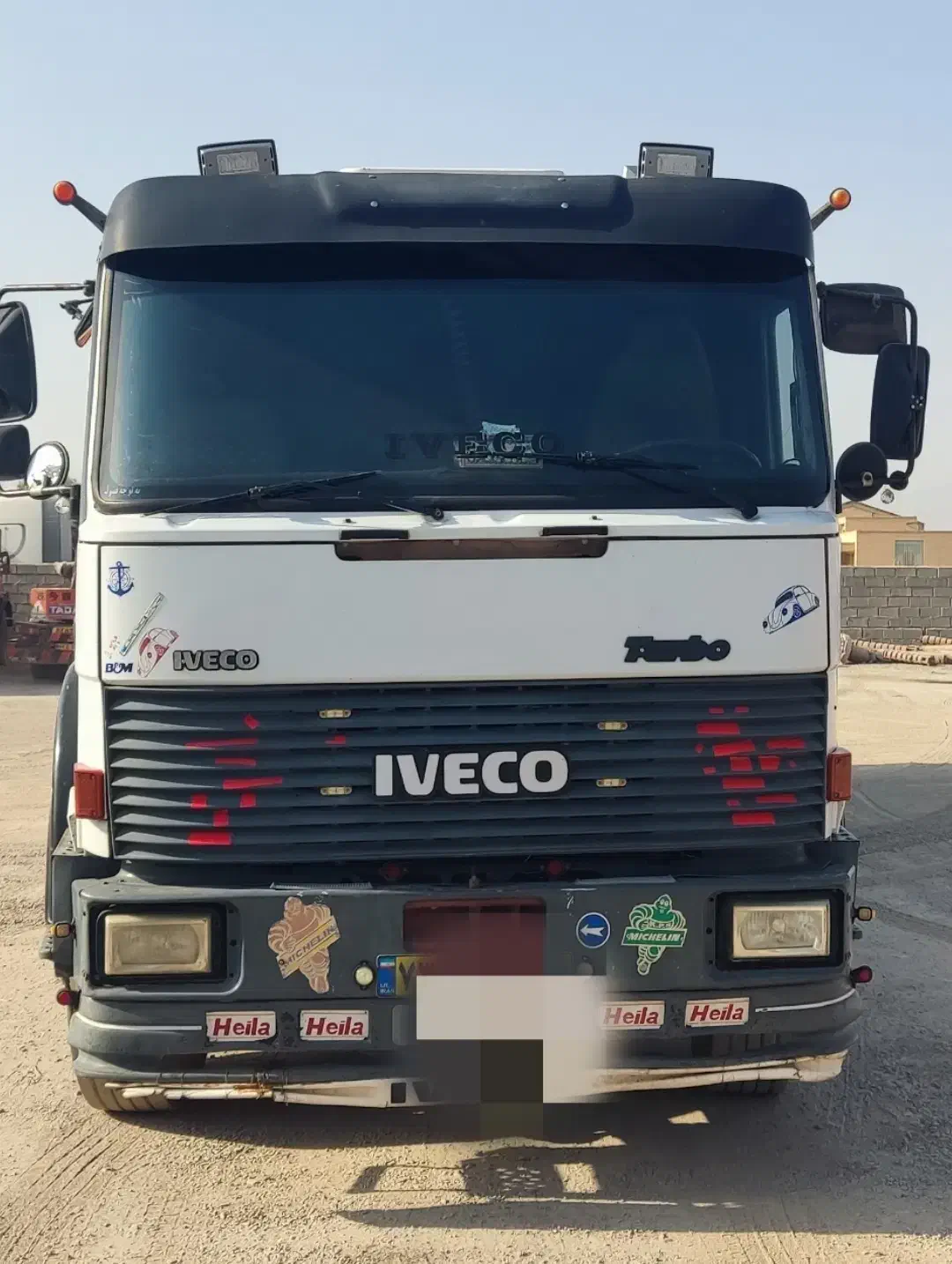 فروش ایویکو 330 یا معاوضه با ایویکو 440و720|خودرو سنگین|بادرود, |دیوار