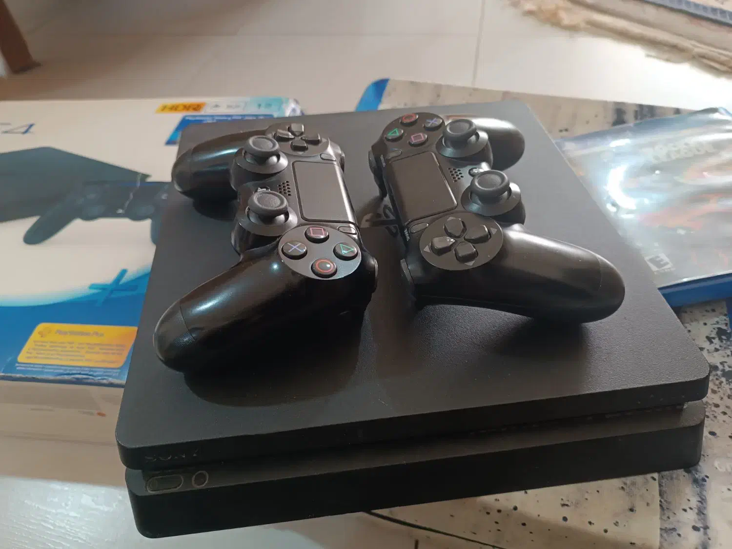 ps4 پی اس فور اسلیم یک ترابایت سالم دو دسته|کنسول، بازی ویدئویی و آنلاین|بندر ماهشهر, |دیوار