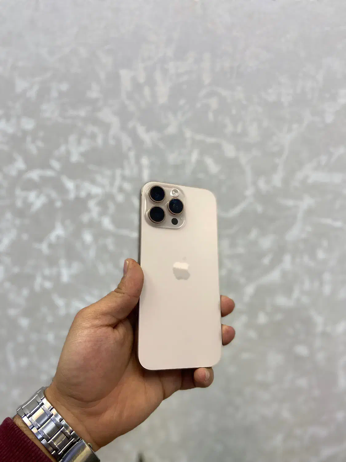 اپل ایفون/۱۶پرومکس/حافظه۵۱۲/باطری۹۷/اقساط ومعاوضه|موبایل|اصفهان, مفتح|دیوار