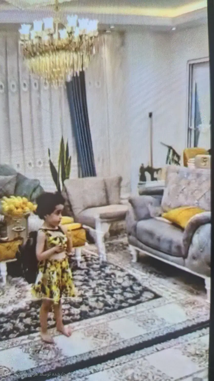 لوستربرنج مربع ۱۲ شعله دور نگین|لوستر و چراغ آویز|پاکدشت, پاکدشت (مامازند)|دیوار