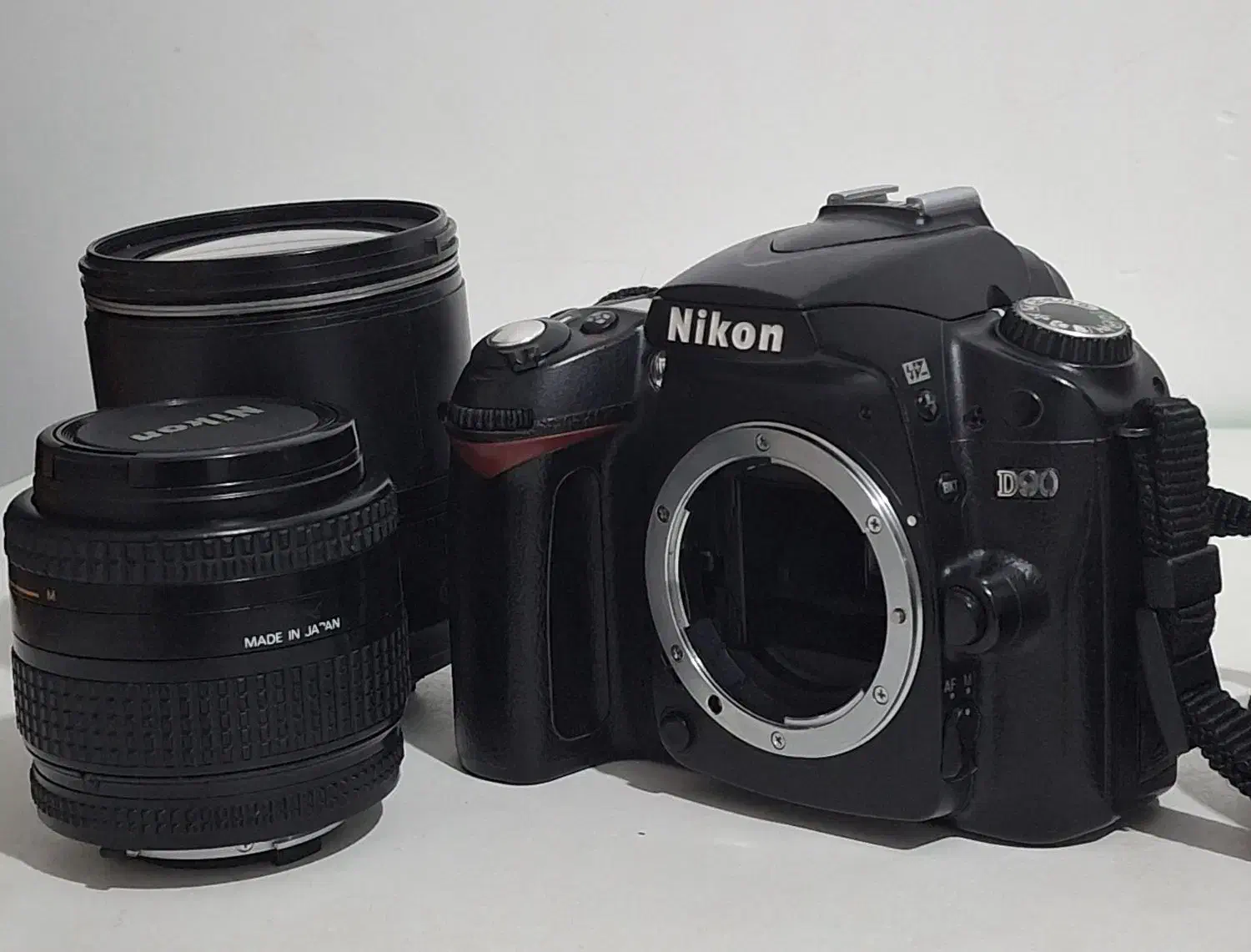 دوربین  نیکون +دو لنز|دوربین عکاسی و فیلم‌برداری|اصفهان, قائمیه|دیوار