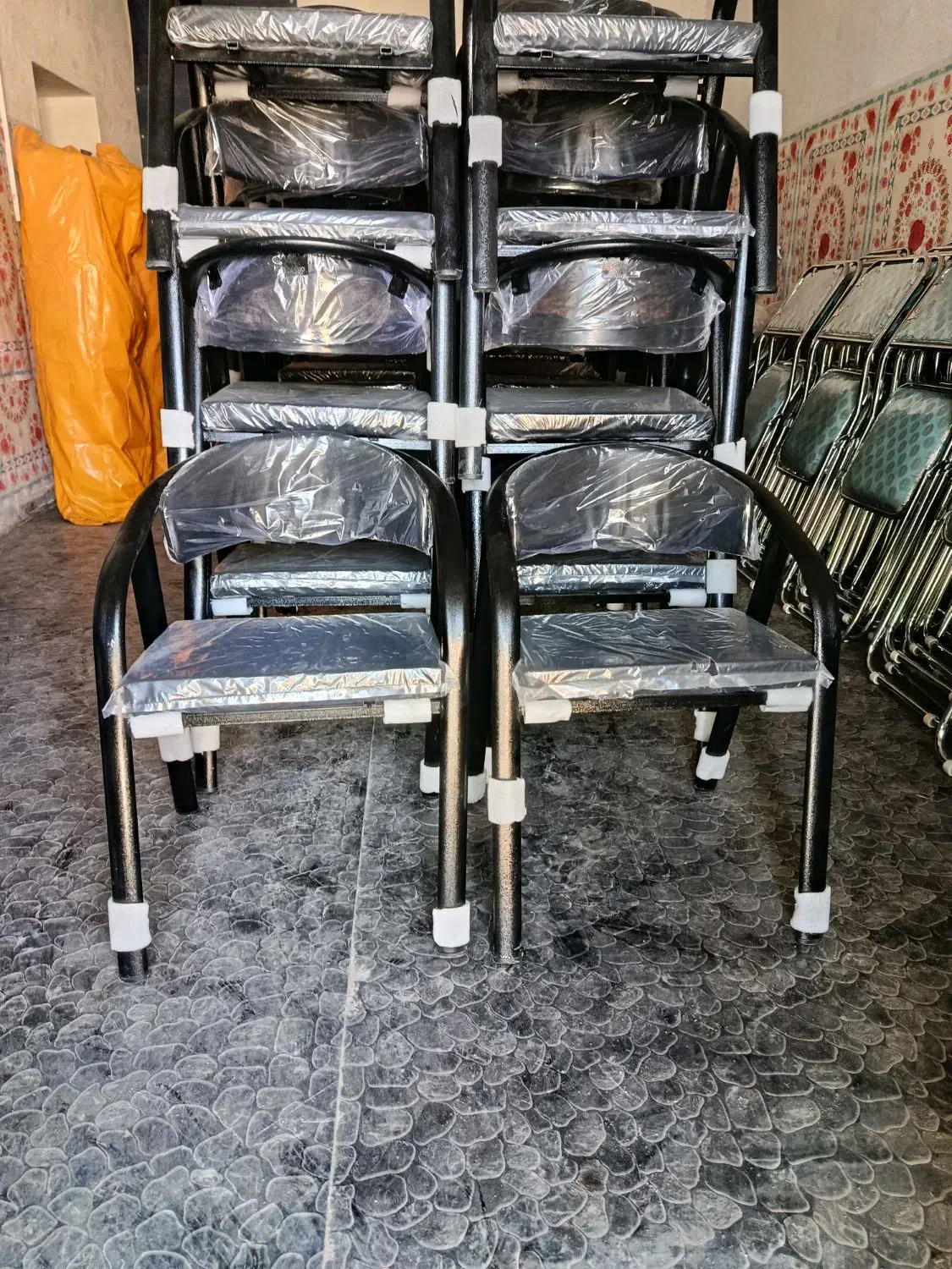 اجاره صندلی تاشو جهت مراسمات|خدمات پذیرایی، مراسم|زاهدان, |دیوار