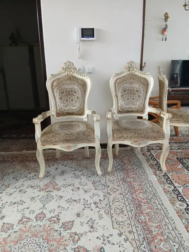 مبل سلطنتی|مبلمان خانگی و میز عسلی|شاهینشهر, فیض|دیوار