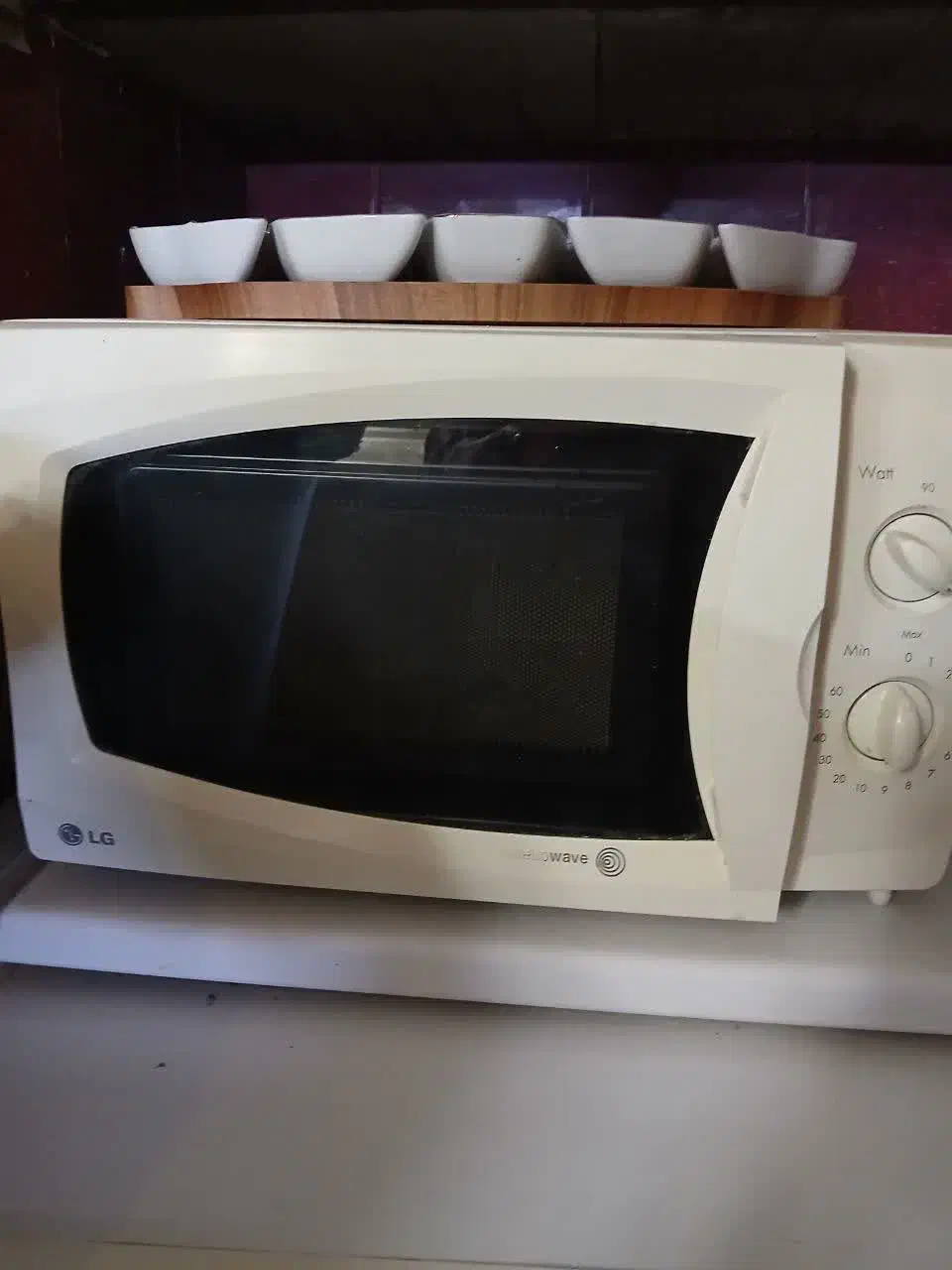 ماکروفر ال جی اصل کره|سایر لوازم برقی|مشهد, تربیت (صدف)|دیوار