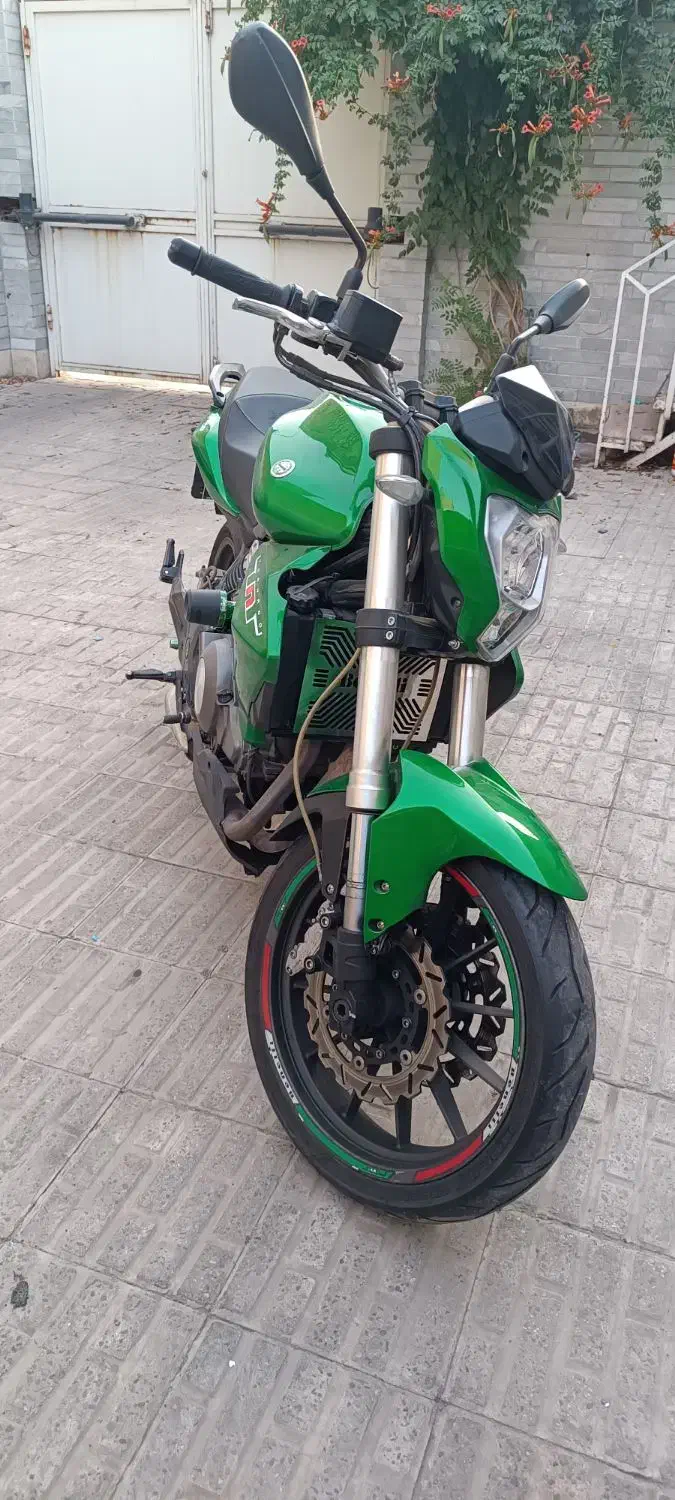 بنلی ۳۰۰ جفت سیلندر ۹۶ وارداتی|موتورسیکلت|تهران, مهران|دیوار