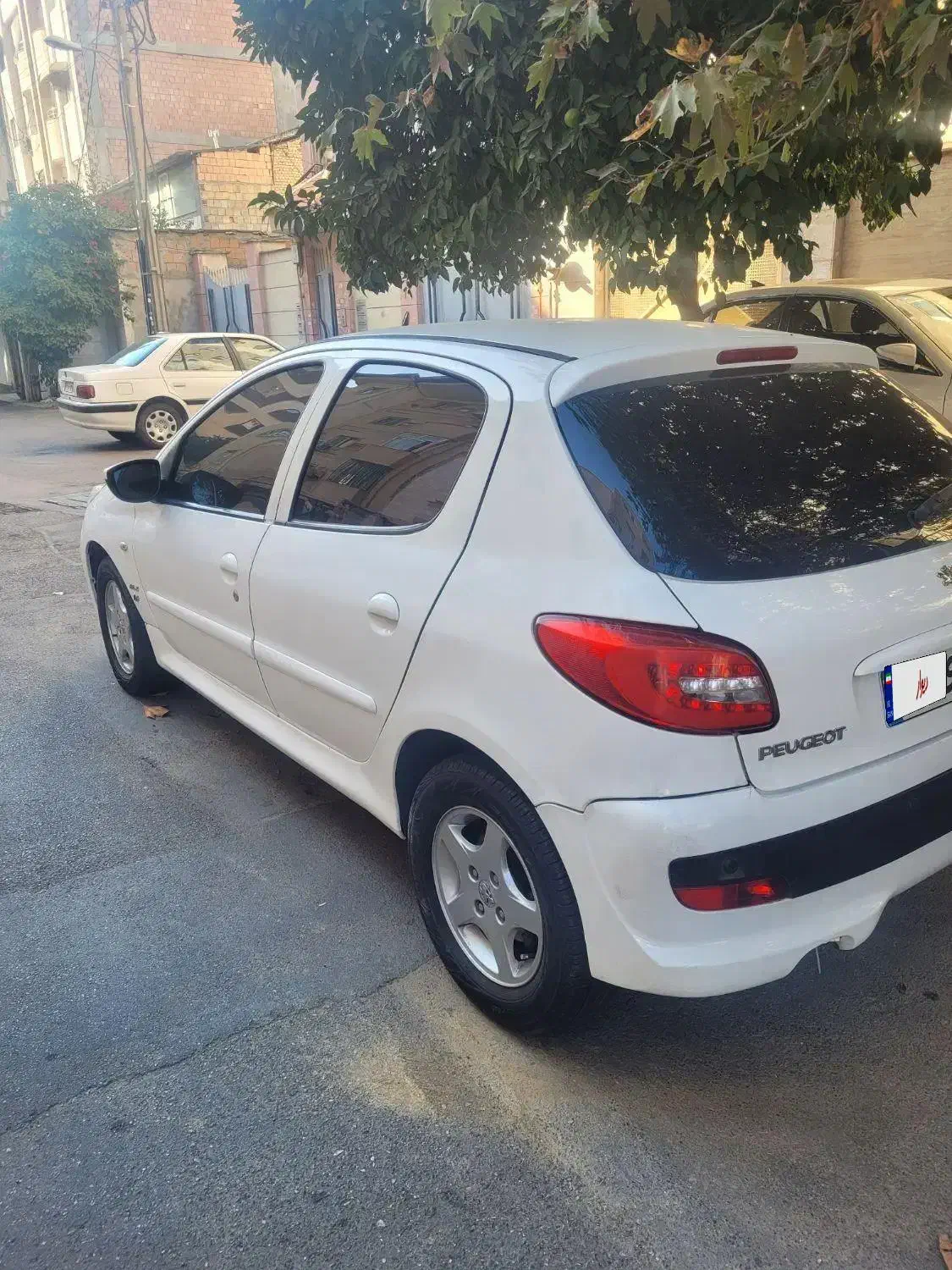 ۲۰۷اتومات سفید مدل ۹۰|خودرو سواری و وانت|گرگان, |دیوار