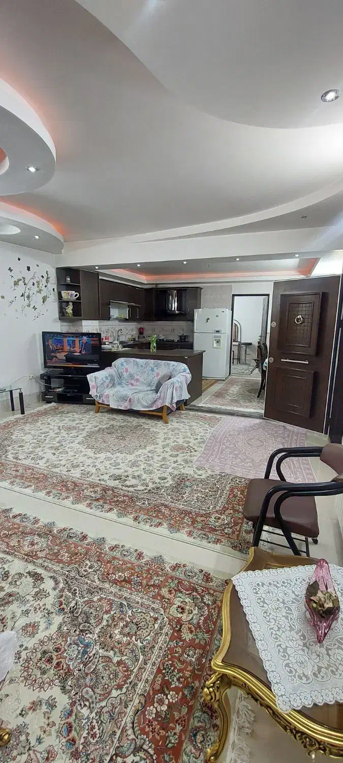 110متر* تکواحدی* عراقی|اجارهٔ آپارتمان|قم, قلعه یزدیها|دیوار