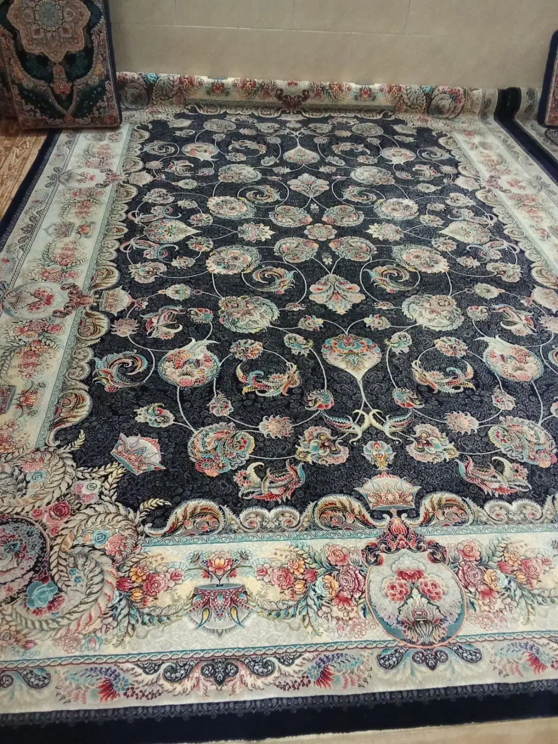 فرش|فرش|پیشوا, |دیوار