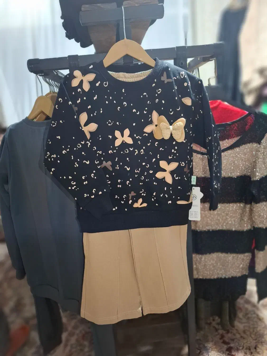 فروش عمده ست لباس بچگانه و زنانه|لباس|نیشابور, بنیاد شهید|دیوار