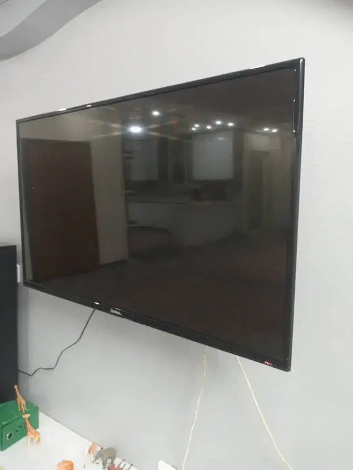 ال ای دی مدل ۴۳|تلویزیون و پروژکتور|شاهینشهر, نبوت|دیوار