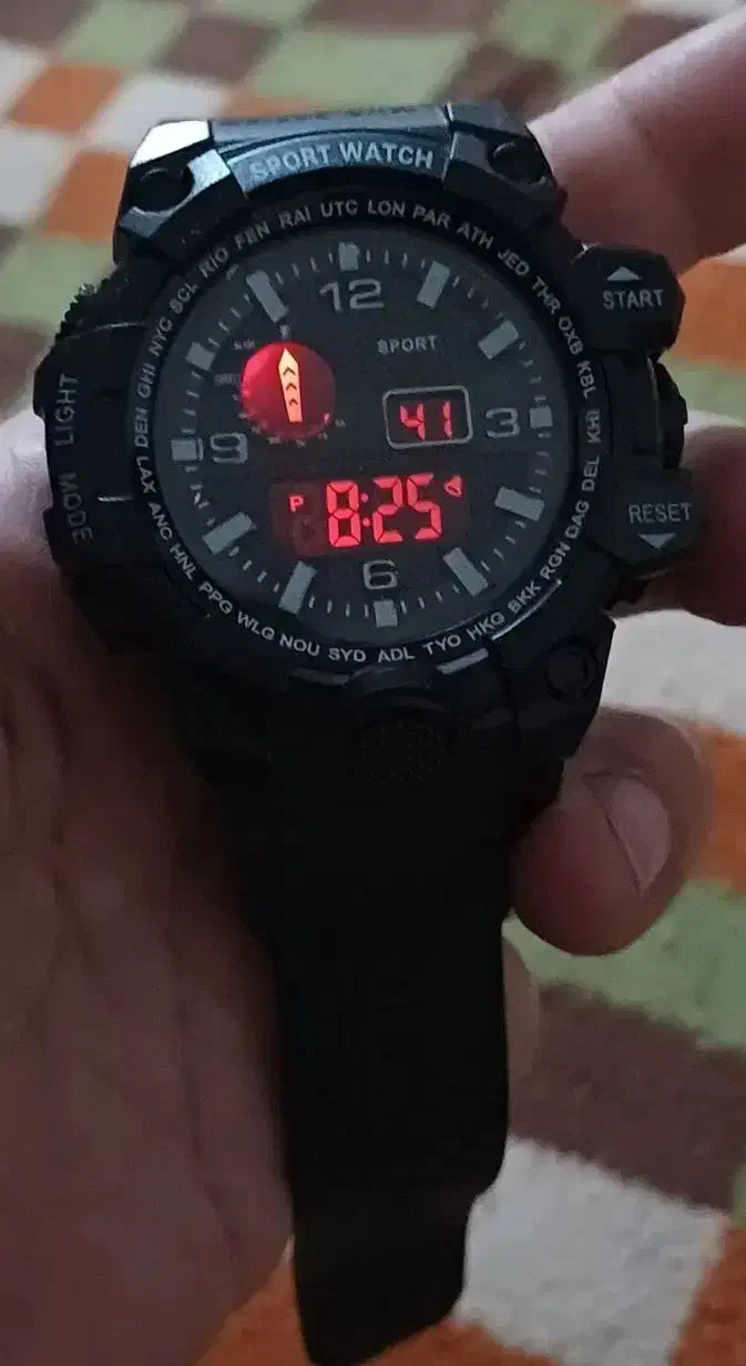 ساعت اسپرتSportWatch کد با طراحی بسیار شیک و مقاوم|ساعت|مشهد, شهید هاشمی نژاد|دیوار