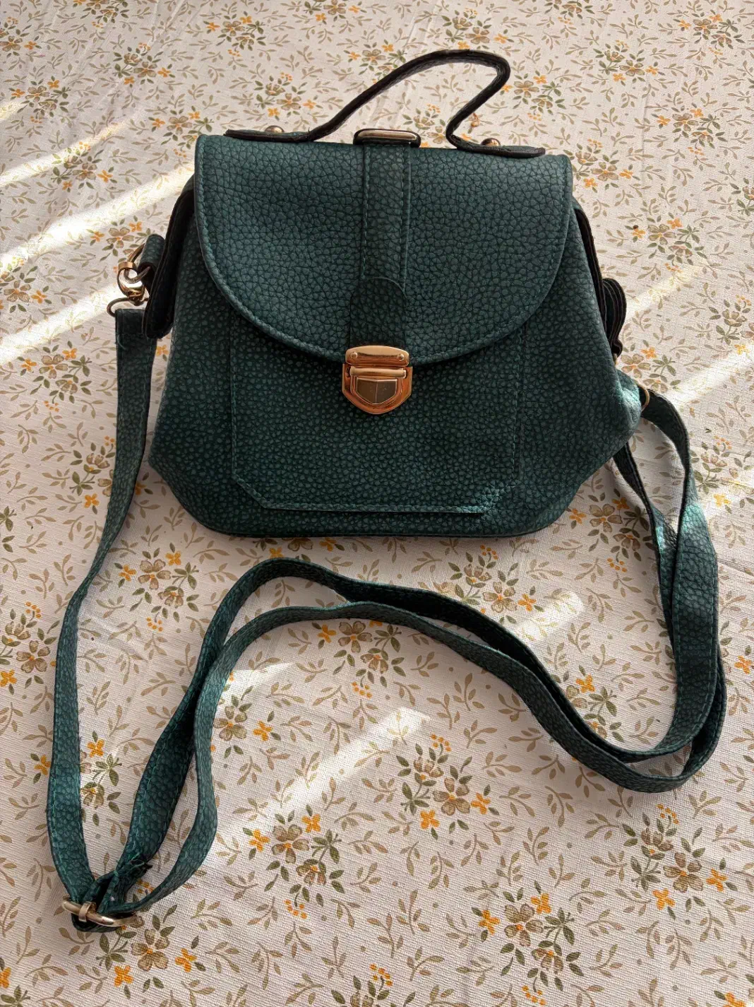 کیف زنانه|کیف، کفش، کمربند|شیراز, انجیر|دیوار