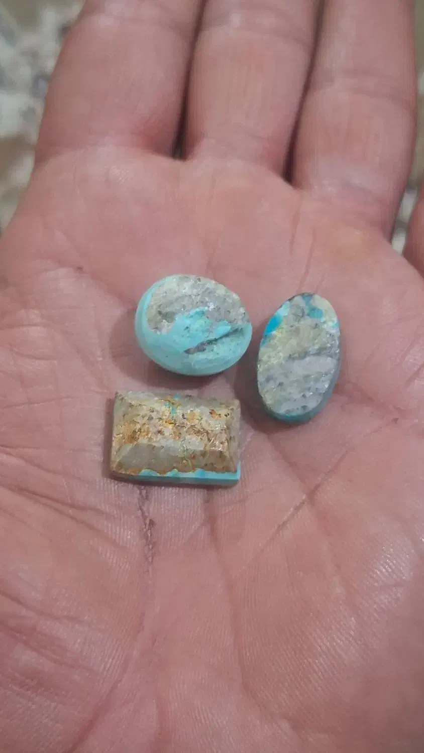 سه عدد فیروزه نیشابور|جواهرات|شیراز, رازی|دیوار