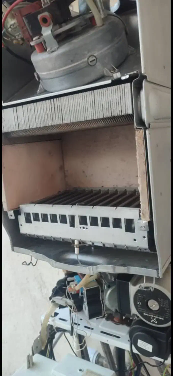 پکیج   دو مبدله|آبگرمکن، پکیج، شوفاژ|تهران, تهرانسر شرقی|دیوار