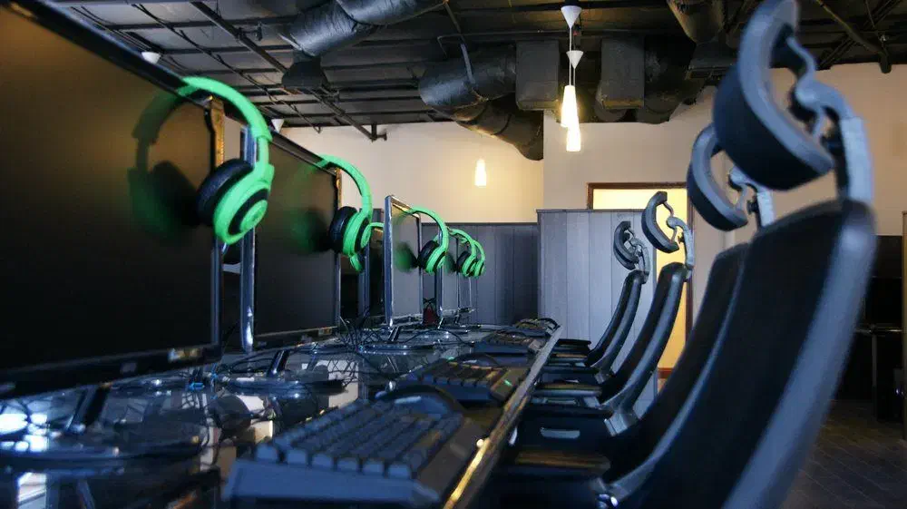 نصب و راه‌اندازی تخصصی گیمنت (گیم نت) اقساط و نقد|رایانه رومیزی|تهران, علم و صنعت|دیوار