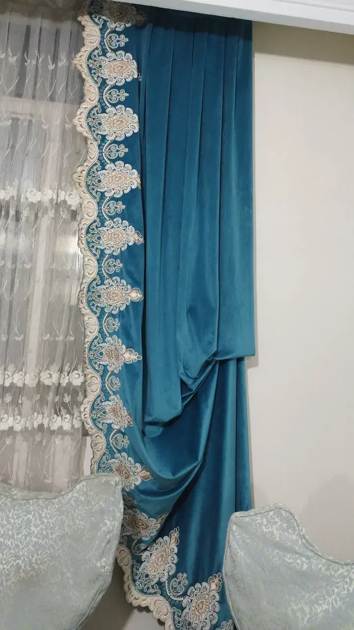 دو عدد والن پرده ب همراه پنج متر پرده|پرده، رانر، رومیزی|قدس, شهرقدس|دیوار