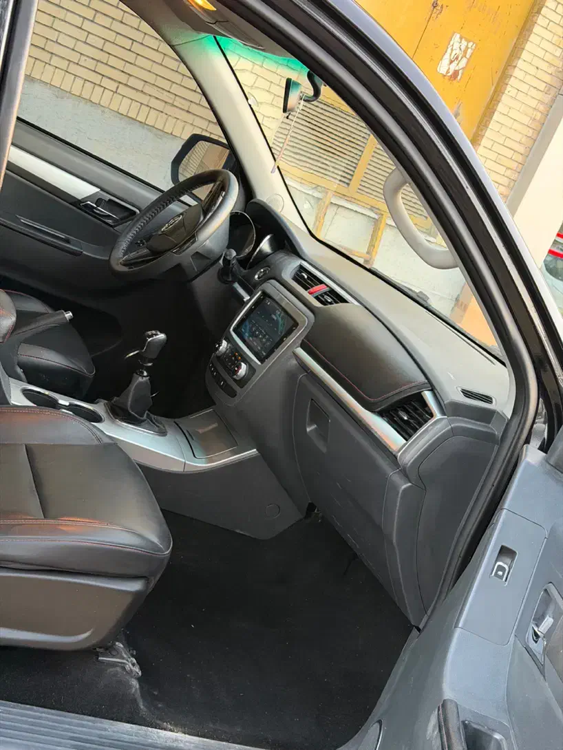 Kmc t8مدل ۱۴۰۰ فابریک در حد|خودرو سواری و وانت|شیراز, انجیر|دیوار