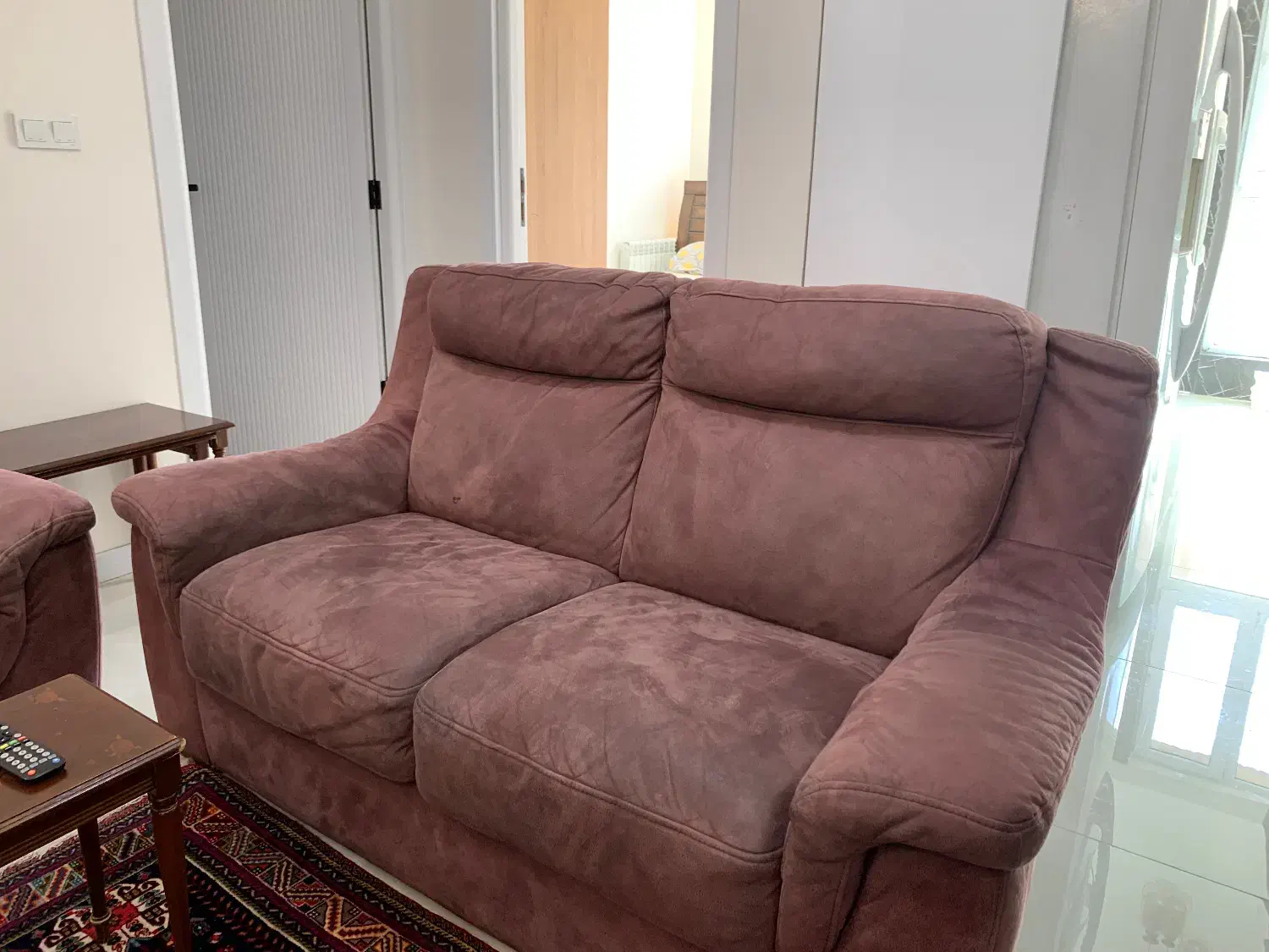 مبل ۷ نفره راحتی|مبلمان خانگی و میز عسلی|تهران, شمس‌آباد|دیوار