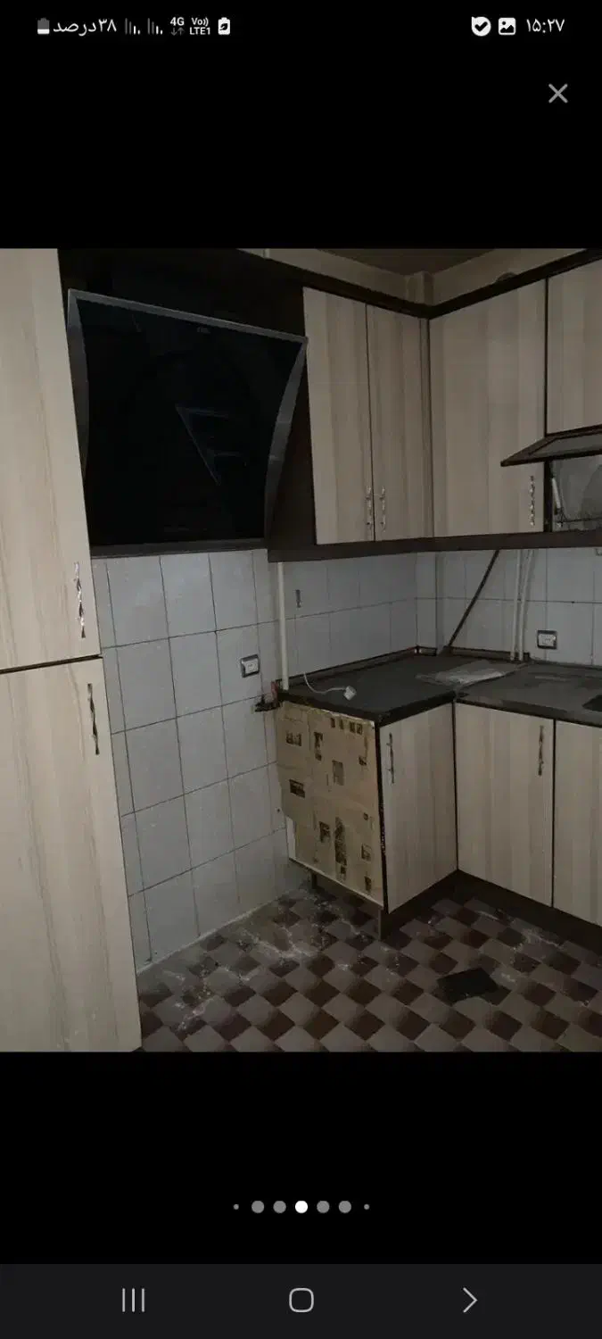 اپارتمان پارکینگ انباری۱۰۰متر۲۹۵تومن اجاره۱۵۰تومن