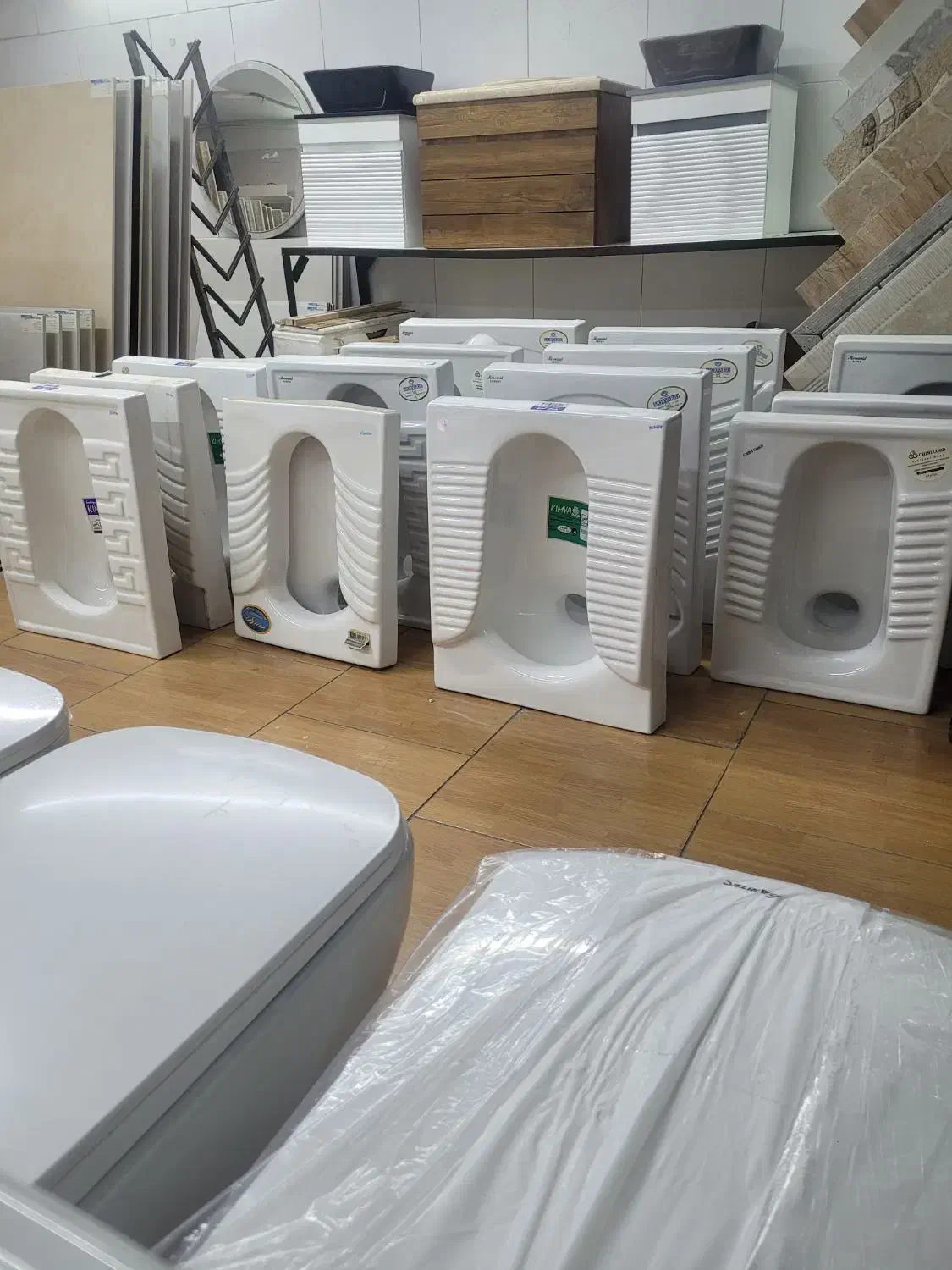 کاسه توالت ایرانی ، فرنگی ، روشویی|لوازم سرویس بهداشتی|تهران, آهنگ|دیوار