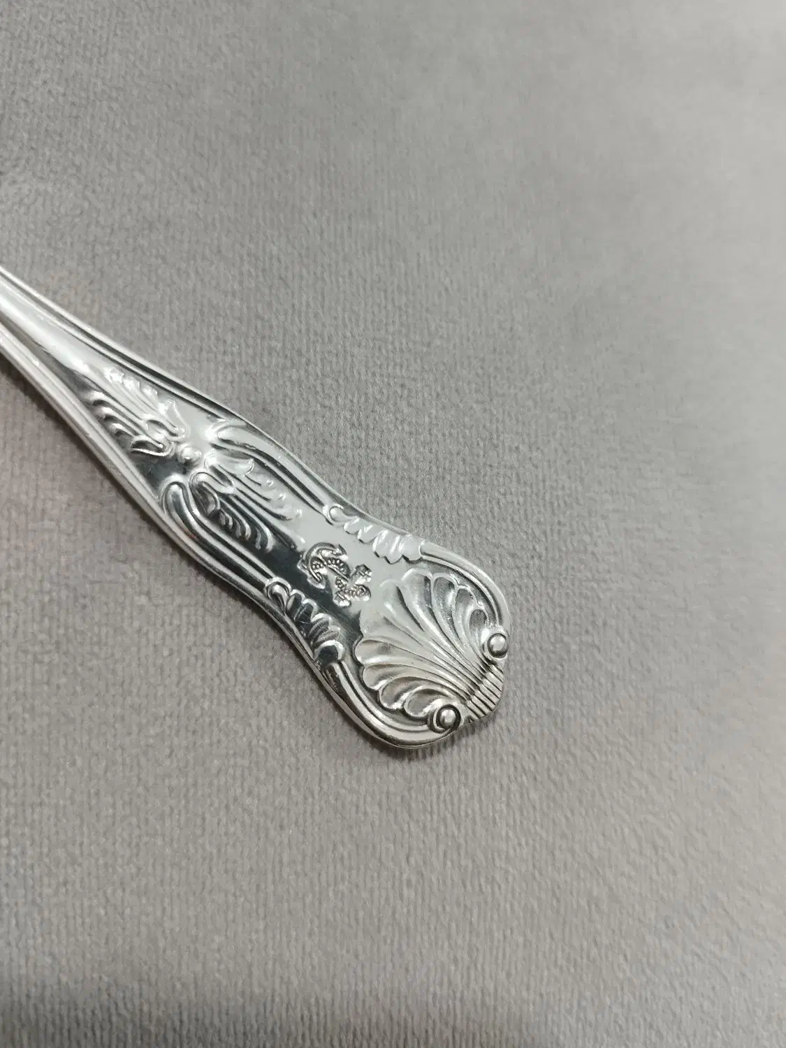 قاشق نقره International Silver USN|کلکسیون اشیاء عتیقه|رشت, فلسطین|دیوار