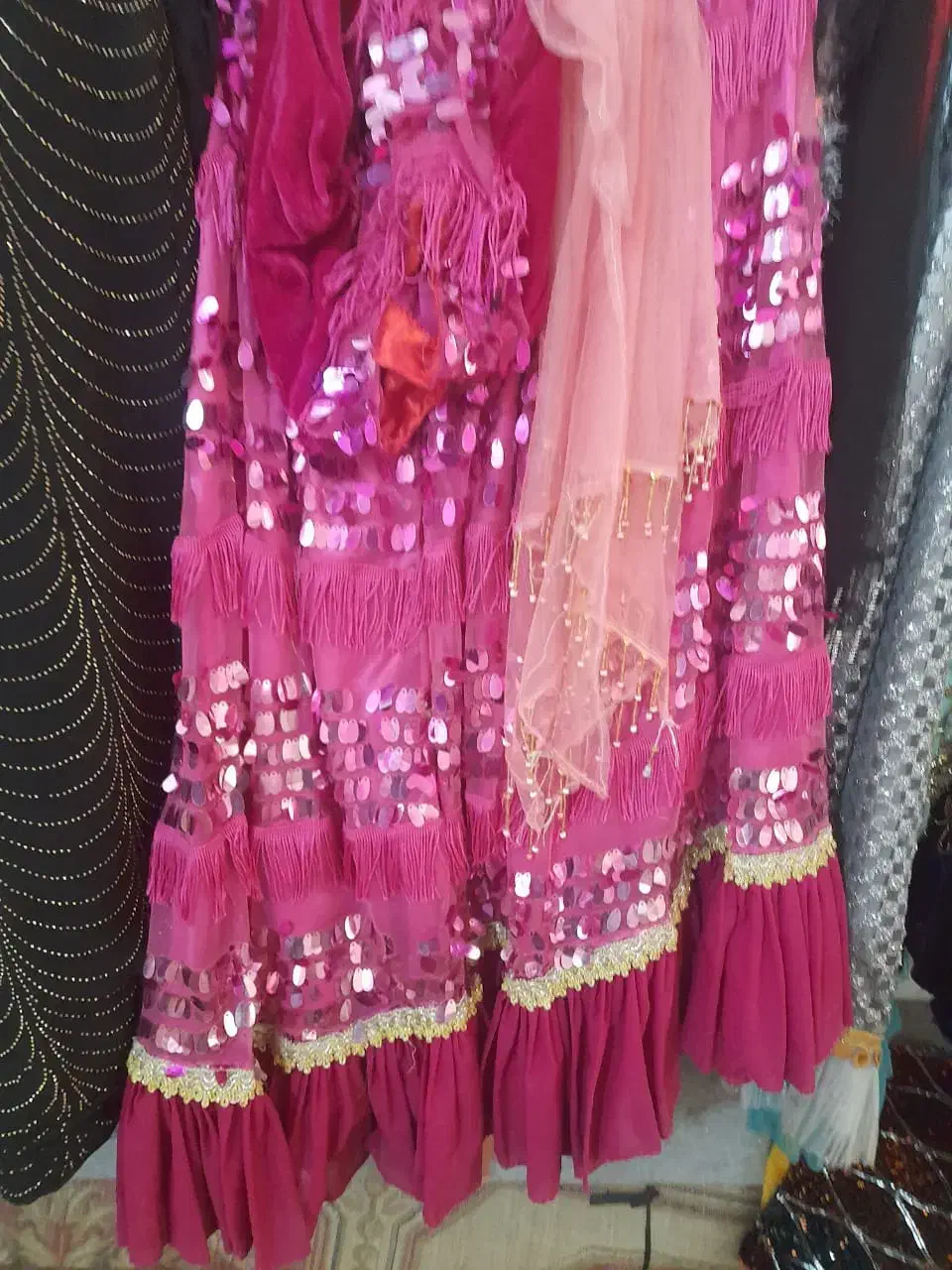 لباس|لباس|شوشتر, |دیوار