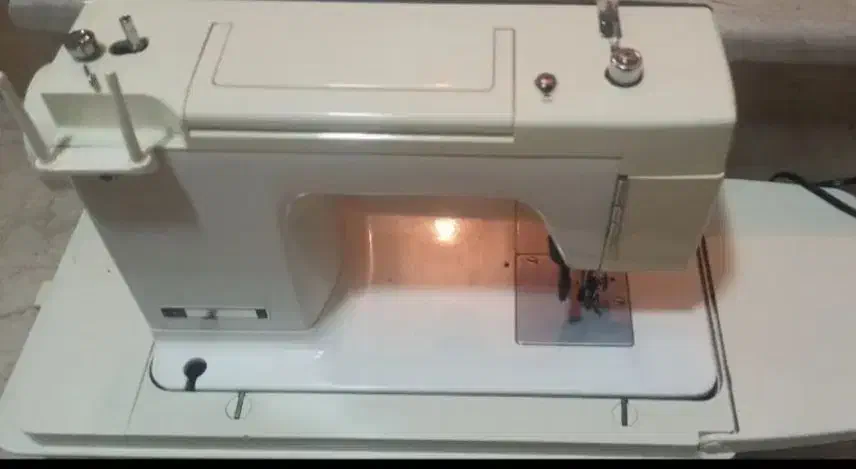 چرخ خیاطی درحدنو گلدوزی ۳۹۳|چرخ خیاطی و ریسندگی|سراوان, |دیوار