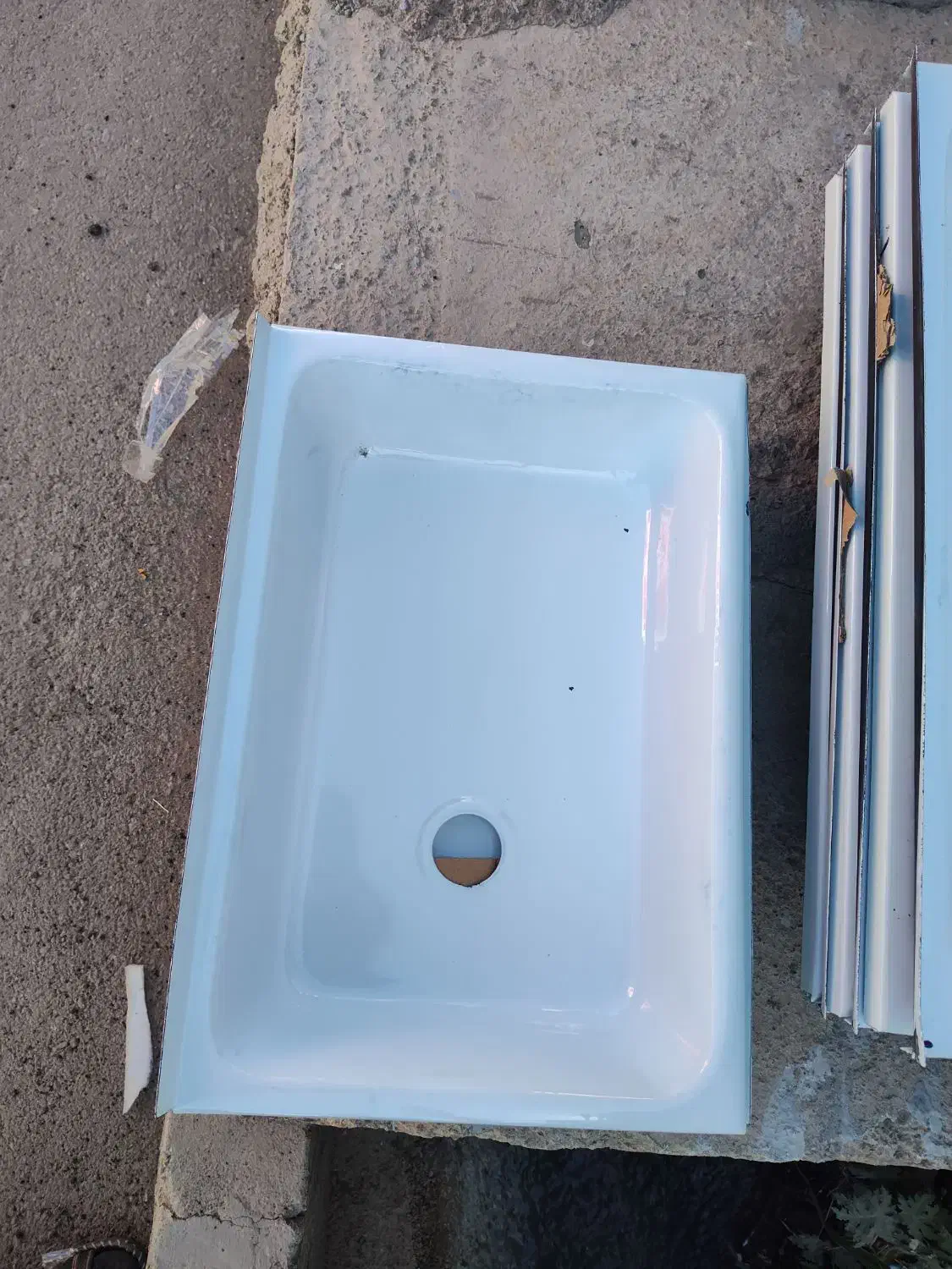 روشویی لعابی مخصوص تعمیرگاه|لوازم سرویس بهداشتی|ابهر, |دیوار