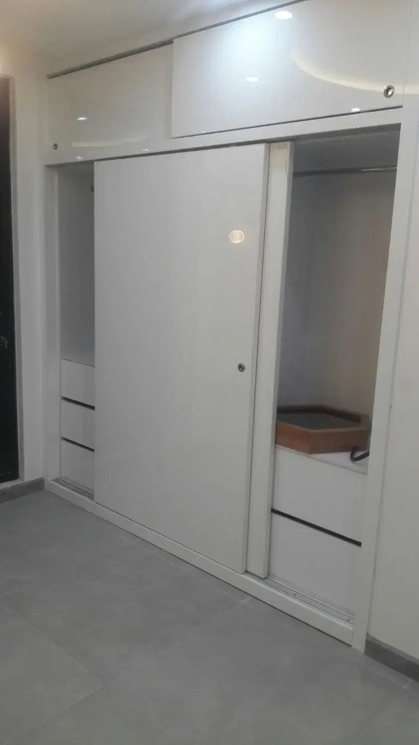 ساخت و نصب کابینت و کمد دیواری|خدمات پیشه و مهارت|سمنان, |دیوار