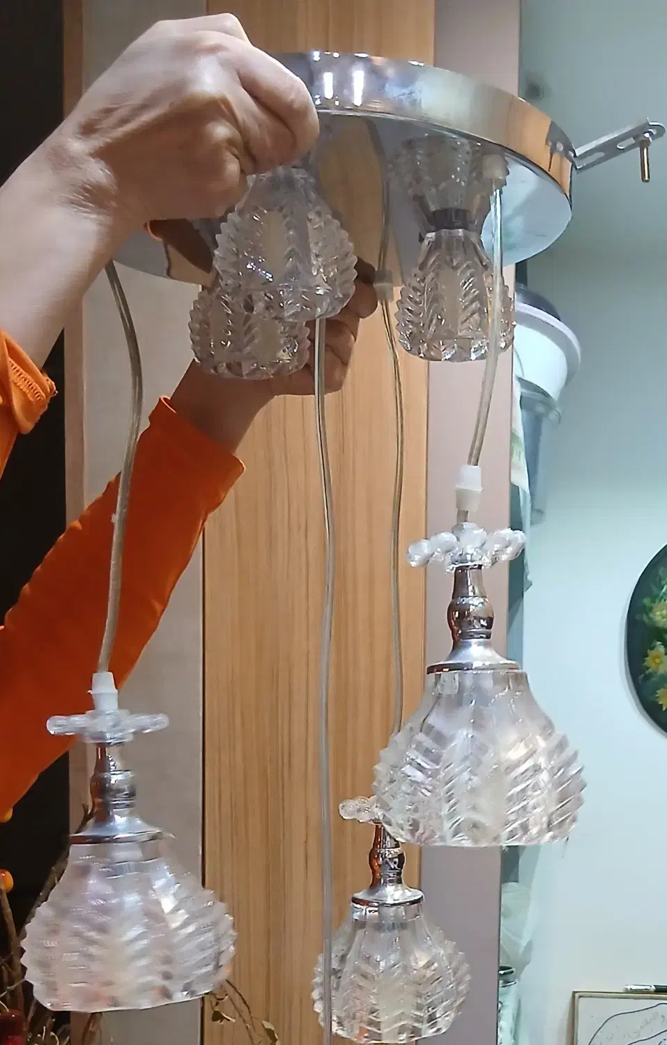 لوستر|لوستر و چراغ آویز|شیراز, دانشگاه شیراز|دیوار