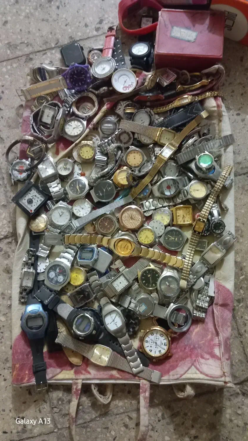 ساعتها یکجا وکلی است|ساعت|ماهدشت, |دیوار