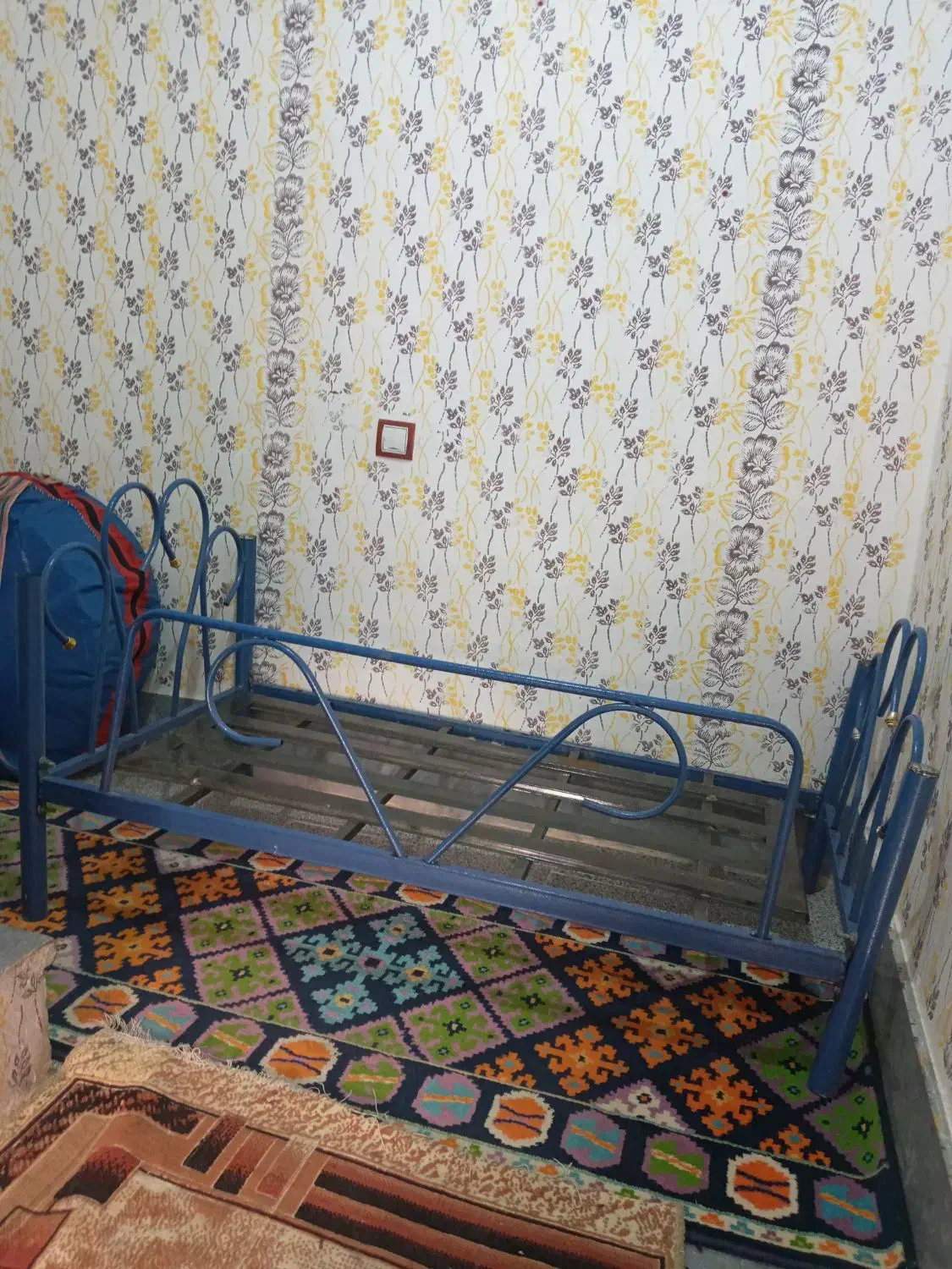 تختخواب کودک|تخت و سرویس خواب|مشگین شهر, |دیوار