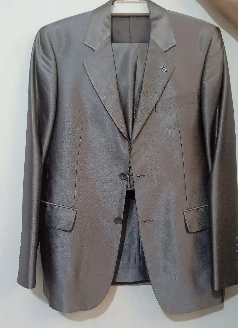 کت‌وشلوار|لباس|رشت, بازار|دیوار