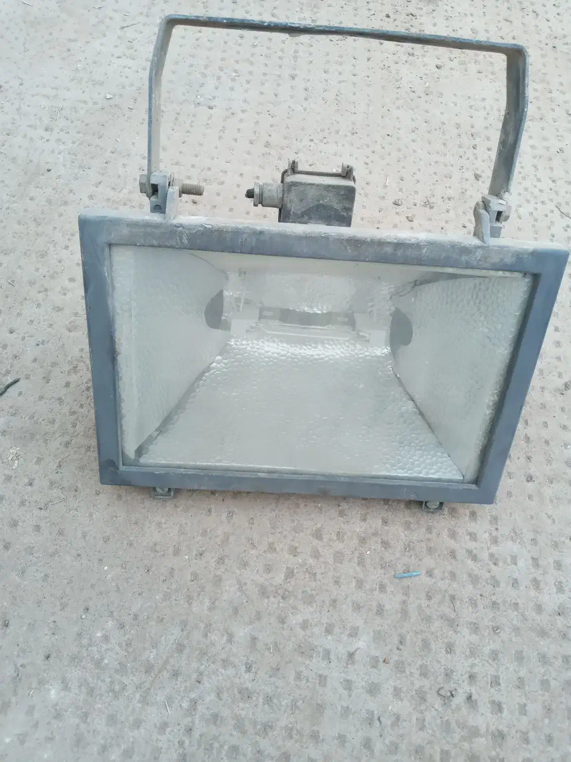 پروژکتور1000وات مدادی|لامپ و چراغ|قرچک, مهدیه|دیوار