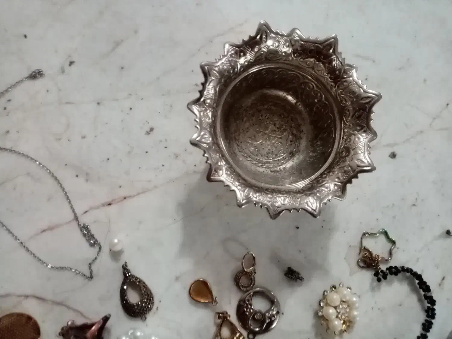 حراج دکوری مسی و ساعت و|حراج|نیشابور, شهرک بسیج|دیوار