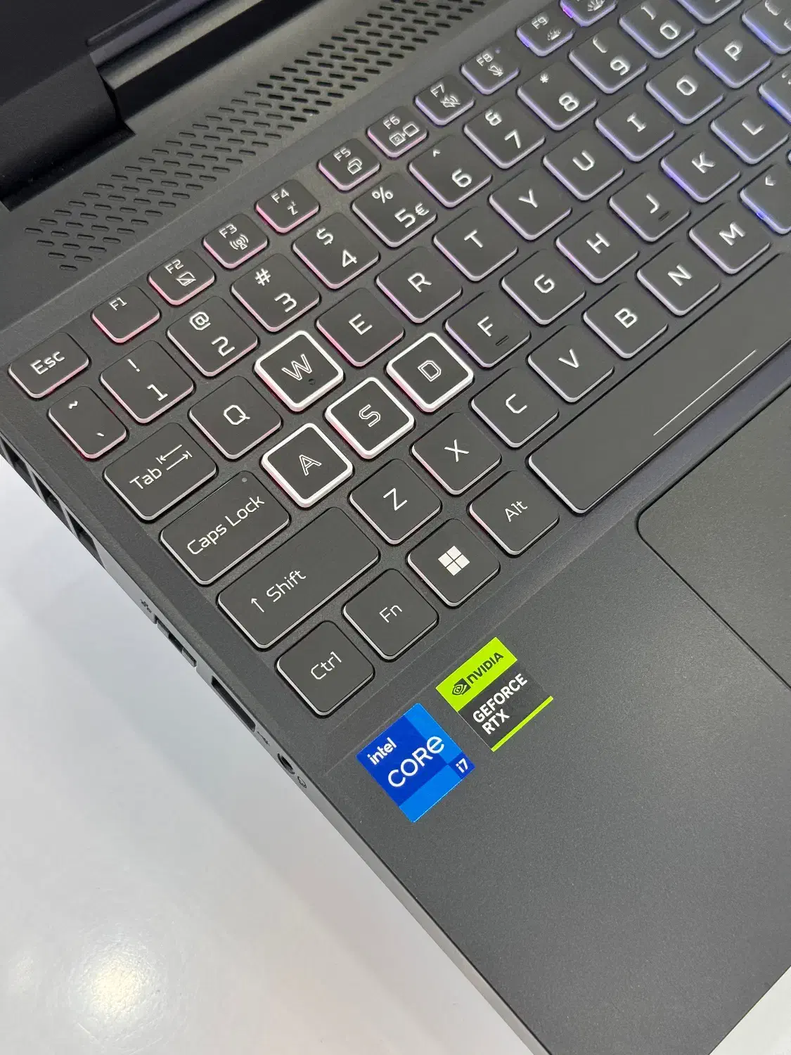 غول گیمینگ RTX 4050 با پردازنده قدرتمند i7|رایانه همراه|اهواز, طالقانی|دیوار