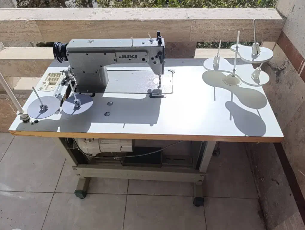 چرخ خیاطی مدل ۵۵۵|چرخ خیاطی و ریسندگی|مشکیندشت, |دیوار