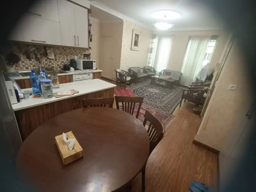 واحد ۷۷ متری سردارجنوب اردیبهشت