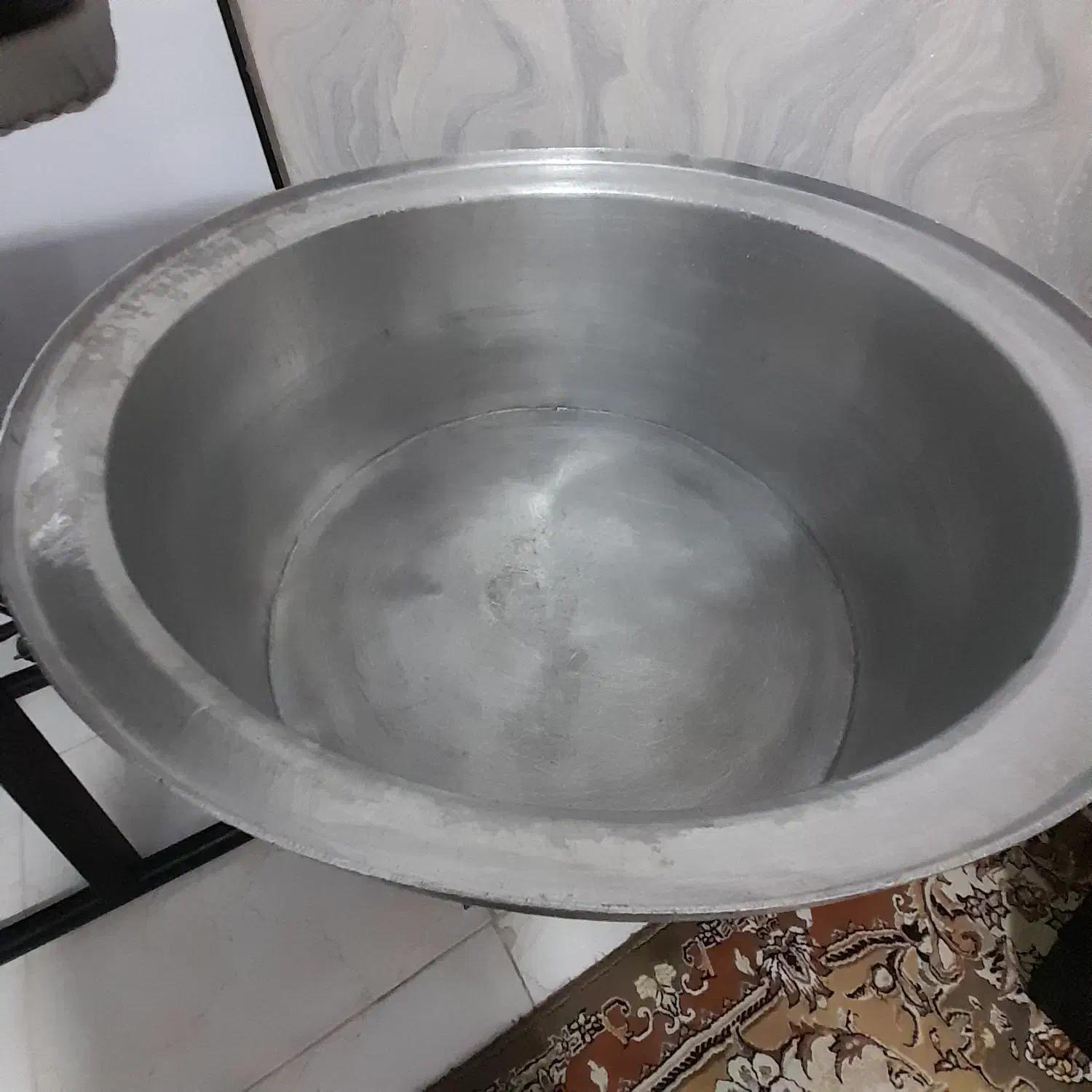 دیگ بزرگ به همراه گاز|ظروف پختوپز|ری, علایین|دیوار