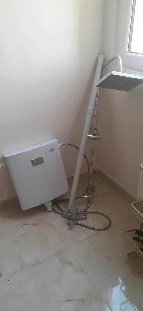 فلاش تانک و دوش|لوازم سرویس بهداشتی|پردیس, فاز ۳|دیوار