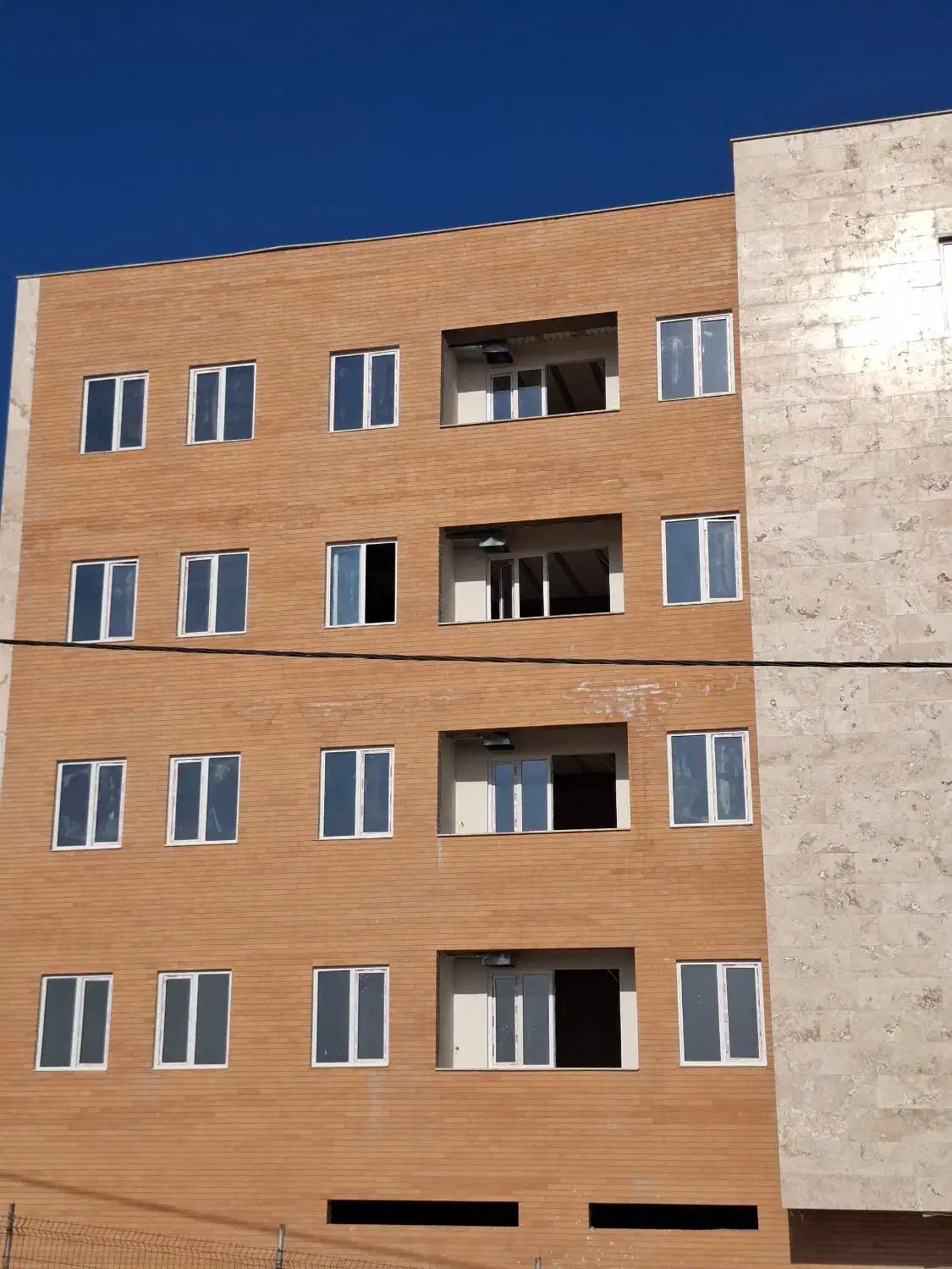 واحد ۹۵ متری پارکینگ دار|فروش آپارتمان|پرند, فاز ۶|دیوار