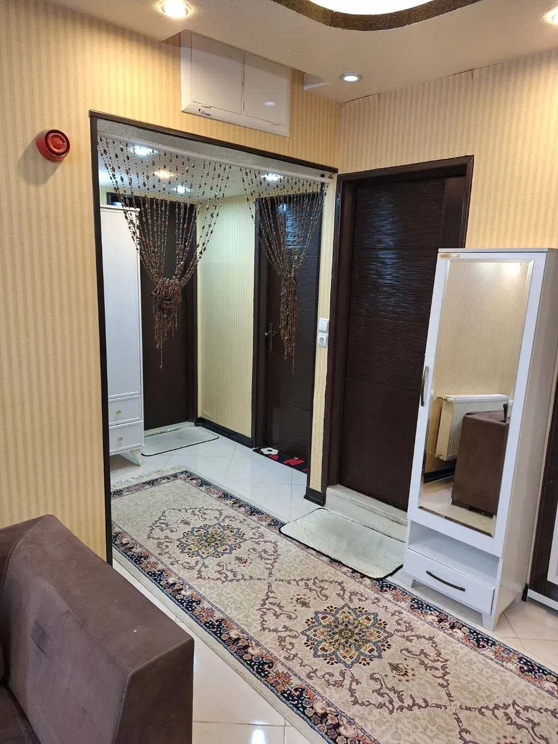 خونه ۹۰ متری مخابرات ساخت ۱۴۰۰ خیابان ۱۵ شرقی|فروش آپارتمان|شاهین‌شهر, مخابرات (شهید بهشتی)|دیوار