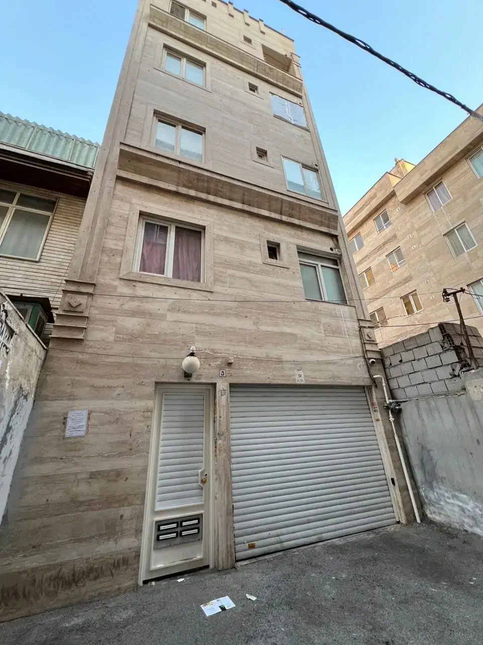 آپارتمان ۴۶ متری در زرکش